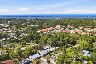 555 Artists Ave, Englewood, FL 34223 - Photo 27