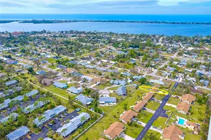 203 High Point Dr, Englewood, FL 34223 - Photo 41