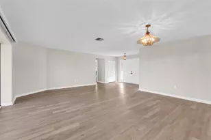 1602 Jim Jim Ct, Venice, FL 34293 - Photo 9