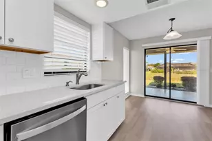 1602 Jim Jim Ct, Venice, FL 34293 - Photo 13