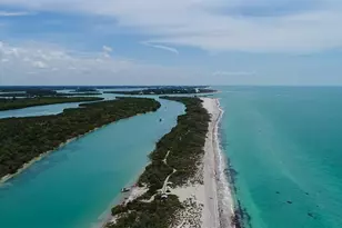 872 Clear Lake Dr, Englewood, FL 34223 - Photo 77