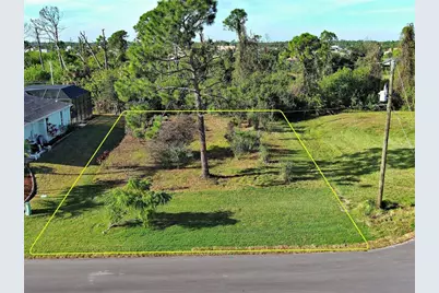 43 Tee View Road, Rotonda West, FL 33947 - Photo 1