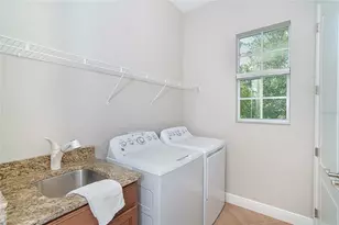 641 Guild Dr, Venice, FL 34285 - Photo 41