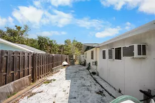 1030 Drury Ln, Englewood, FL 34224 - Photo 31