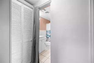1030 Drury Ln, Englewood, FL 34224 - Photo 23