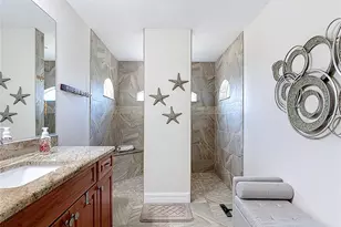 70 Clubhouse Rd, Rotonda West, FL 33947 - Photo 5