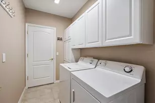 1000 Topelis Dr, Englewood, FL 34223 - Photo 29