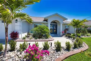 22 Medalist Ct, Rotonda West, FL 33947 - Photo 9