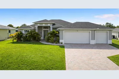 186 Fairway Road, Rotonda West, FL 33947 - Photo 1