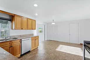 3328 Beacon Dr, Punta Gorda, FL 33980 - Photo 11