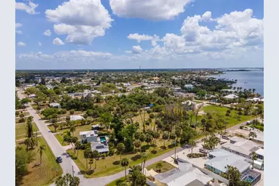 W Cowles Street, Englewood, FL 34223 - Photo 11