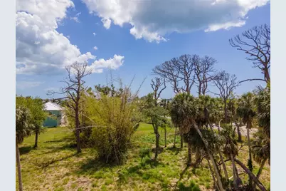 W Cowles Street, Englewood, FL 34223 - Photo 15