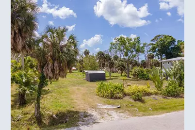 W Cowles Street, Englewood, FL 34223 - Photo 13