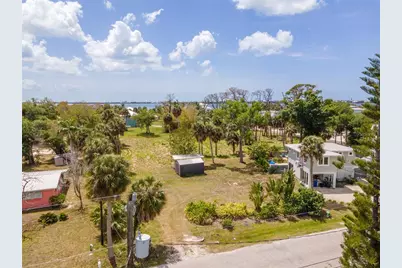 W Cowles Street, Englewood, FL 34223 - Photo 9
