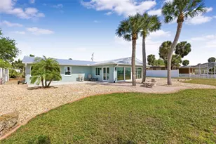 1424 Lemon Bay Dr, Englewood, FL 34223 - Photo 25