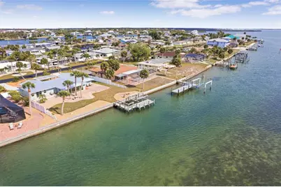 1424 Lemon Bay Drive, Englewood, FL 34223 - Photo 5