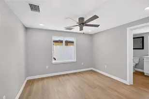 1424 Lemon Bay Dr, Englewood, FL 34223 - Photo 49