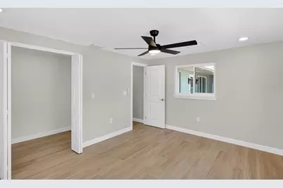 1424 Lemon Bay Drive, Englewood, FL 34223 - Photo 53