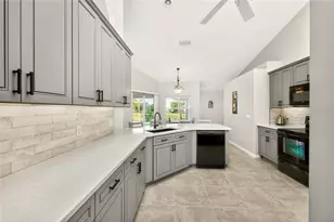 1054 Boundary Blvd, Rotonda West, FL 33947 - Photo 13