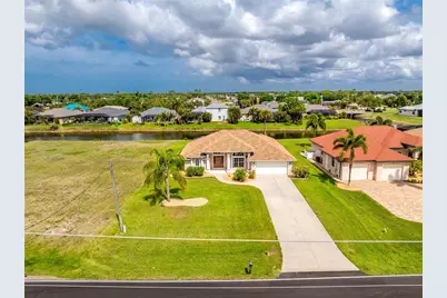 1054 Boundary Boulevard, Rotonda West, FL 33947 - Photo 57