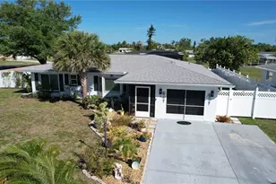 2 Golfview Rd, Rotonda West, FL 33947 - Photo 1