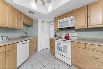 2955 N Beach Road #E122, Englewood, FL 34223 - Photo 13