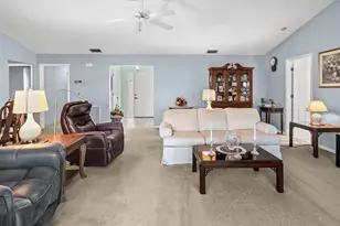 322 Falling Waters Ln, Englewood, FL 34223 - Photo 5