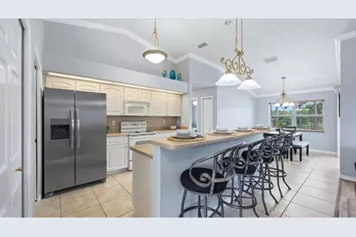 828 Rotonda Circle, Rotonda West, FL 33947 - Photo 11