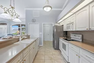 828 Rotonda Cir, Rotonda West, FL 33947 - Photo 13