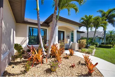 39 Medalist Road, Rotonda West, FL 33947 - Photo 9