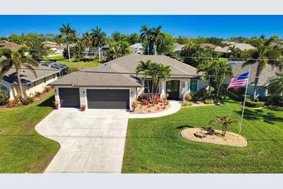 39 Medalist Road, Rotonda West, FL 33947 - Photo 3