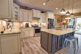 39 Medalist Rd, Rotonda West, FL 33947 - Photo 27