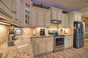 39 Medalist Rd, Rotonda West, FL 33947 - Photo 23