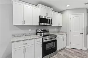 138 Sunny Way, Rotonda West, FL 33947 - Photo 11