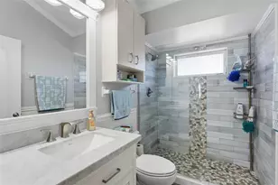 220 Mockingbird Ln, Englewood, FL 34223 - Photo 49