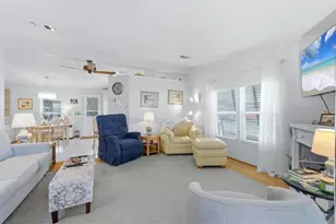 727 Butterfield Cir, Englewood, FL 34223 - Photo 11