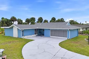 12 Golfview Ct, Rotonda West, FL 33947 - Photo 1