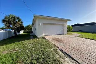 18235 Eau Gallie Cir, Port Charlotte, FL 33948 - Photo 29