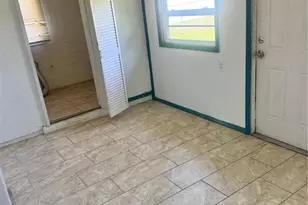 166 Dartmouth Dr NW, Port Charlotte, FL 33952 - Photo 13