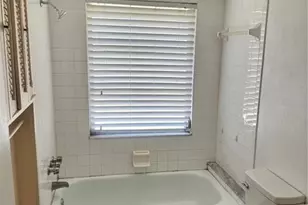 166 Dartmouth Dr NW, Port Charlotte, FL 33952 - Photo 19