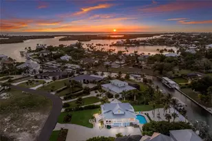 525 Gaspar Dr, Placida, FL 33946 - Photo 9