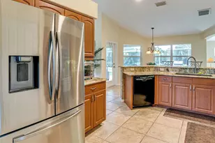 289 W Pine Valley Ln, Rotonda West, FL 33947 - Photo 7