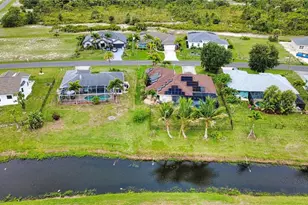 138 Broadmoor Ln, Rotonda West, FL 33947 - Photo 15