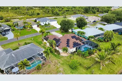 138 Broadmoor Lane, Rotonda West, FL 33947 - Photo 13