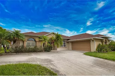 138 Broadmoor Lane, Rotonda West, FL 33947 - Photo 9