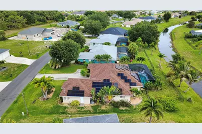 138 Broadmoor Lane, Rotonda West, FL 33947 - Photo 11