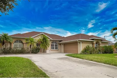 138 Broadmoor Lane, Rotonda West, FL 33947 - Photo 1