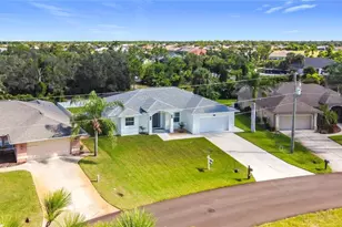 26 Medalist Way, Rotonda West, FL 33947 - Photo 15