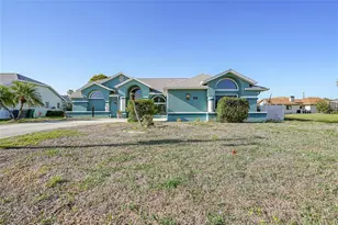 64 Sportsman Ct, Rotonda West, FL 33947 - Photo 67