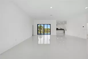 15096 Lakeland Cir, Port Charlotte, FL 33981 - Photo 5